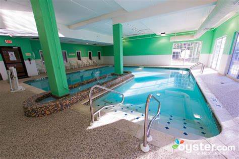 Comfort Inn at the Park Reviews, Deals & Photos .